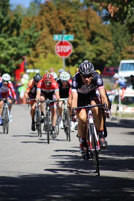 天冷不敢跑步？这组肌肉训练帮你活跃整个冬天.